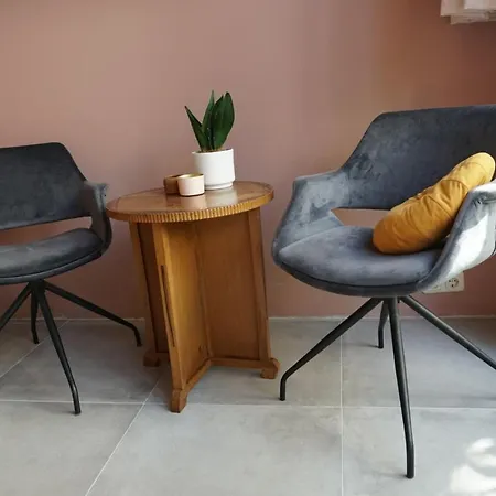 B&B De Warmoes Bed & Breakfast