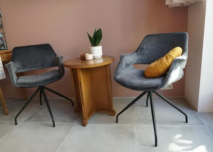 B&B De Warmoes Bed & Breakfast